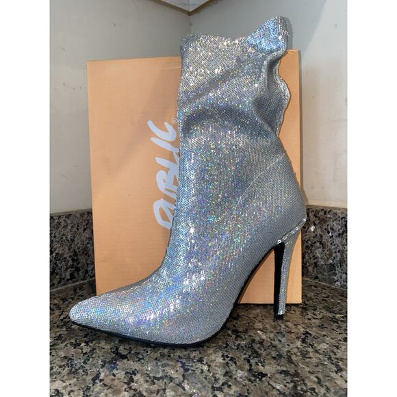 Public Desire Calf Length Silver direct silver sequin 5 Size 7 NWT - Picture 1 of 10